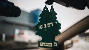 20 Useful Car Accessories You Can Buy At The Dollar Store