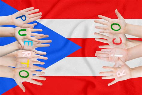 Spanish & Sign Language Take Center Stage | Language Magazine