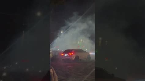 Trackhawk won’t spin 🤨😭#srt #trackhawk - YouTube