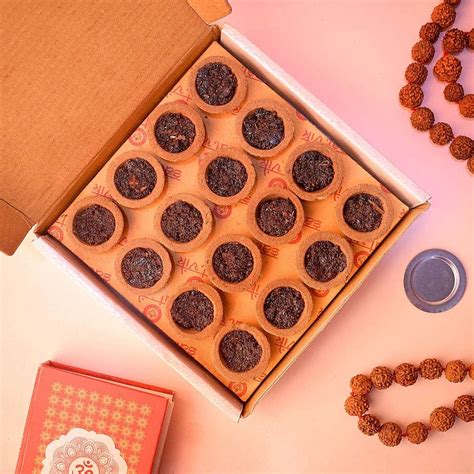 Satvik Sambrani Cup with Natural Fragrance Guggle, loban and flowers ...