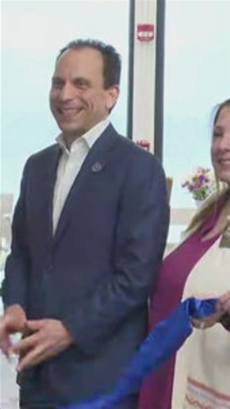 Louisville leaders celebrate completion of phase 1 of Riverside ...