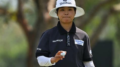 NASA Hataoka and Chanettee Wannasaen share lead at LPGA Thailand tournament