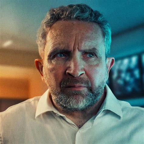 This new 'high stakes' 6-part thriller is your next crime drama obsession - Parts of the Letter Form of Q