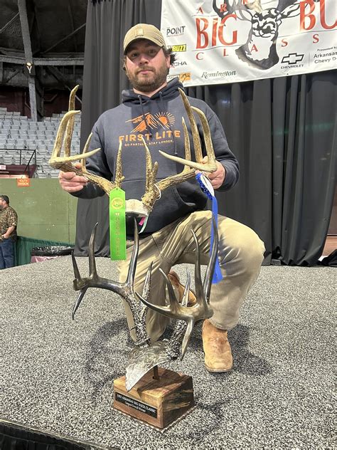 Marvell hunter wins classic with record-book buck | The Arkansas ...