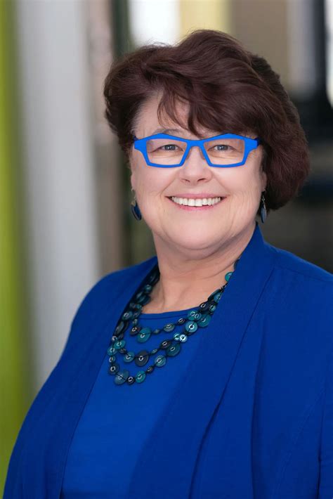 Veteran architect wants more women on jobsites | Construction Dive