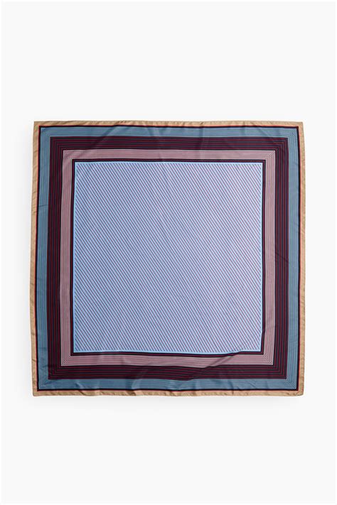 Patterned scarf - Light blue/Red striped - Ladies | H&M IN