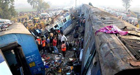 Kecelakaan Kereta Api India, Kecelakaan Kereta Paling Mematikan di ...