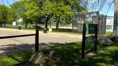 Police search for attacker who killed 1, injured 3 at Jayne Park
