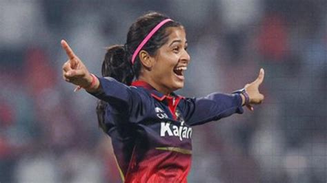WPL 2026: Shreyanka Patil's five-wicket haul helps RCB defeat GG