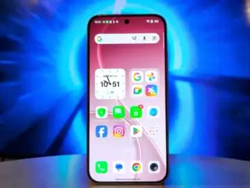 Oppo Reno 15 Pro Mini Review: A Proper Pocket Rocket That Refuses To Be ...