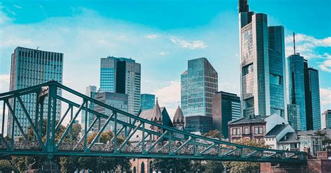 Train Namur to Frankfurt am Main from $125 | Busbud