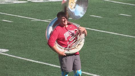 Ohio State senior sousaphone player earns opportunity to dot the 'i ...