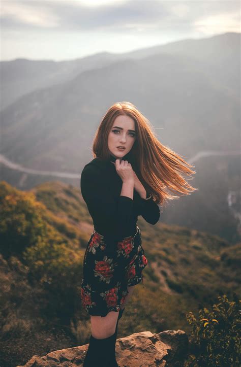 3 000+ Mountaingirlsarah+leaked+porn banque d’images et photos libres de droit · Téléchargement ...