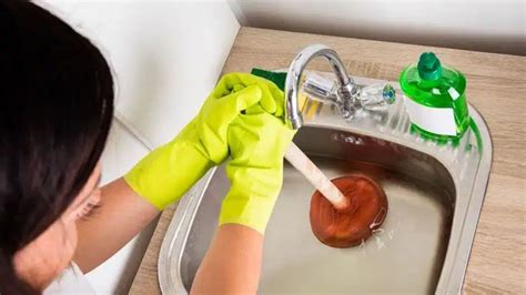 Sink Unclog Tips: కిచెన్ సింక్ బ్లాక్ అయ్యిందా.. ప్లంబర్‌ వద్దు.. ఈ ...
