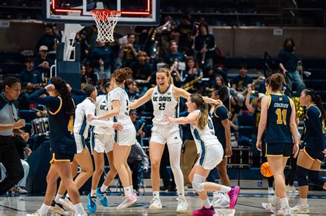 Norris Sets Single Game And Single Season Rebound Record; Aggies Down ...