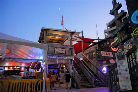 Flora-Bama Currently Leads National Poll For Best Beach Bar