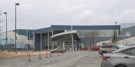US Education Secretary makes stop in Alaska, tours two schools
