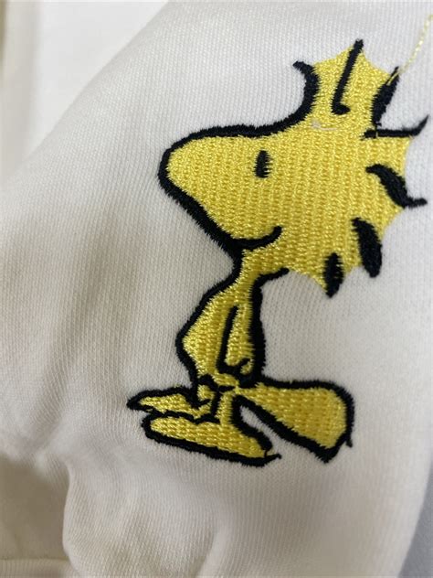 PEANUTS Snoopy New York “The Good Life” Sweatshirt, NWT