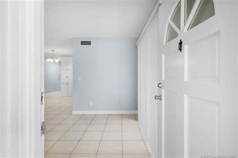 333 SE Martin Ave Unit 1A - Stuart, FL 1 units available | CorporateHousing