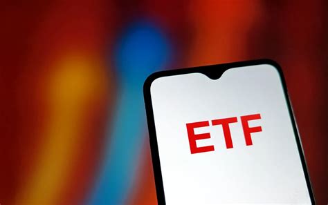 ETF investors face concentration risks as Ark makes selective buys
