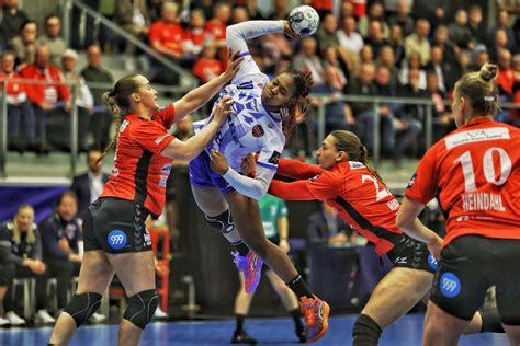 So Delgado's game: “If I were the defender, how do I beat myself?”