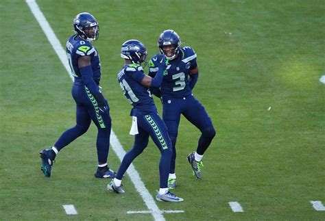 Seahawks led NFL in third down conversion rate allowed in 2025