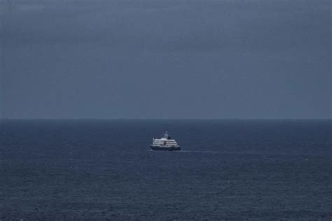 Manhunt for 40 passengers, US states on alert: Top developments in ...
