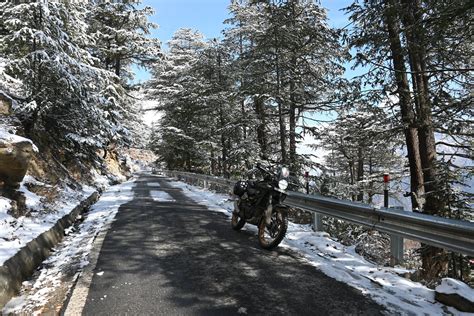 Winter Motorcycle Riding Tips: Riding Gear for Cold & High-Altitude Roads