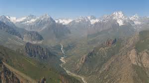 Sary Tac Mountains – Tajikistan Landscapes in 4K