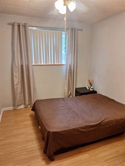 Private Room in Kitchener - Flats for Rent in Kitchener, Ontario ...