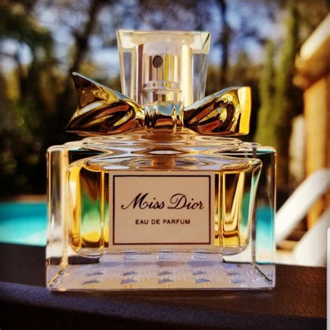 Dior Parfum - Perumperindo.co.id