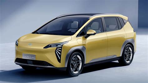 GAC chega ao Brasil em 2025 com carros elétricos, híbridos e flex