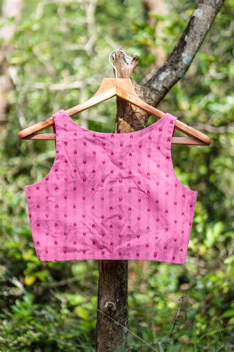 So Kissable Cotton Sleeveless Blouse - I Love Sarees