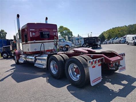 2025 KENWORTH W900L in Coopersburg, PA, USA