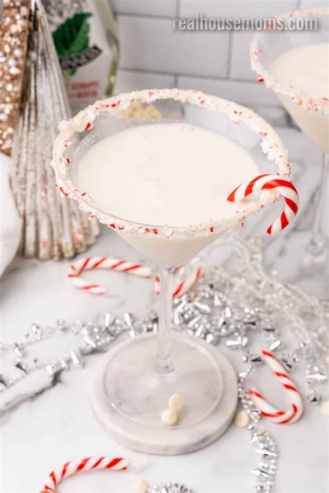 8 Peppermint Rumchata Recipes - Cocktails Cafe