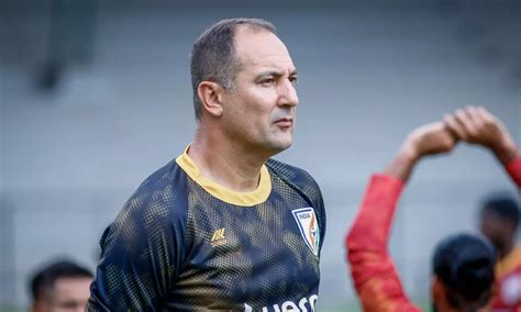 Igor Stimac condoles victims of Odisha train accident tragedy
