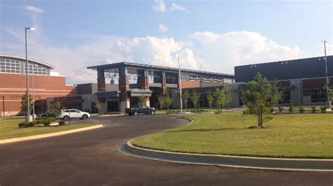 Look inside: New Collierville High School