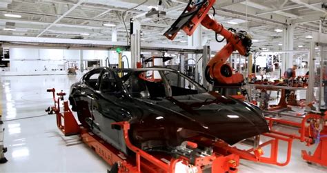The Number of Robots in the Workforce Reached A Record In 2018 ...