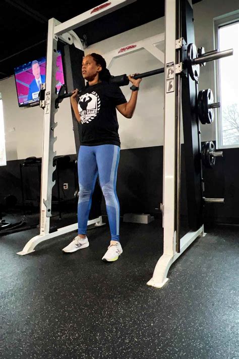 Smith machine squats vs barbell squats • Views From Here