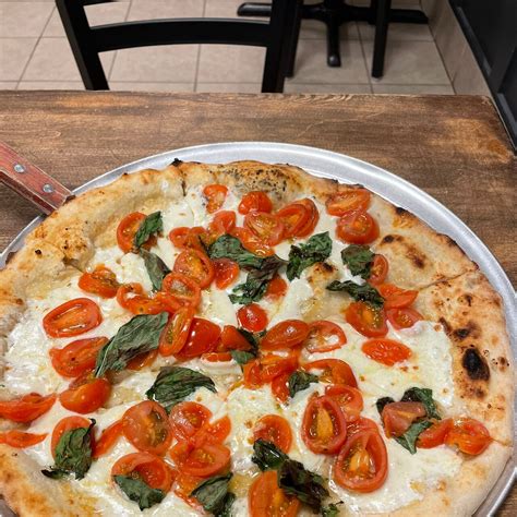 RAVANESI PIZZERIA NAPOLETANA, Glen Mills - Restaurant Reviews, Phone ...