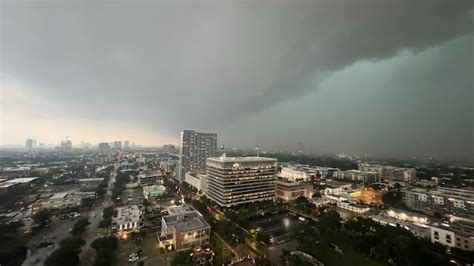 Houston severe storm kills 4 in Texas, shatters buildings, strong winds ...