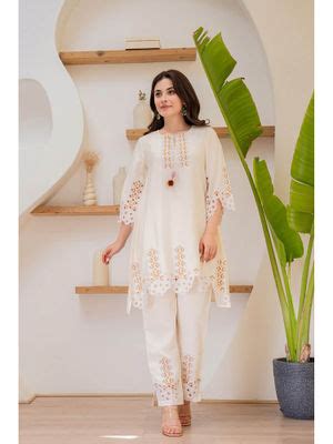 Buy Autumnlane Holly Misri Embroidered Co-Ord (Set of 2) (S) Online