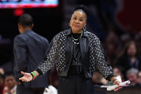 Knicks Eye Dawn Staley for Head Coach in Historic Move