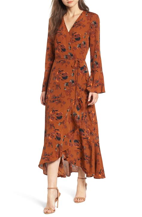 26 Long-Sleeved Dresses That Are Perfect For Fall