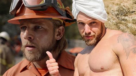 'Fire Country': Max Thieriot Says Fall Finale Ends on a 'Scary,' 'Gut ...