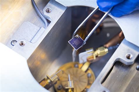 Image result for How Does a Computer Chip Work