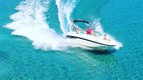 Lake Tahoe Boat Rides - Charter Boat Rentals, Watersports, Yacht Cruises