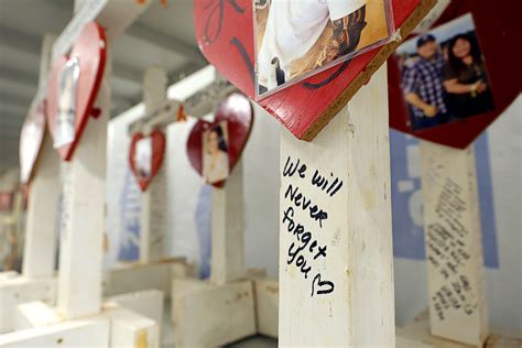 Broadacres swap meet in North Las Vegas closes amid reported ICE raids ...