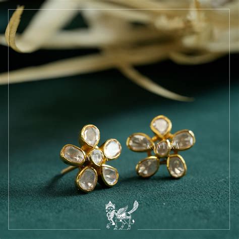 Classic Florete Studs – Kantika Jewels