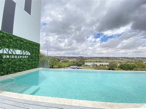 BRIDGEPORT HOTEL (Murray Bridge) - Hotel Reviews, Photos, Rate ...